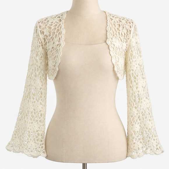 Altar'd State Sweaters - Altar'd State Floral Fairy Crochet Shrug Size M Ivory Long Sleeve Boho Festival